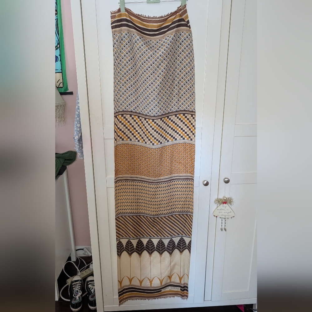 Charles Jourdan Geometric Brown and Cream Scarf